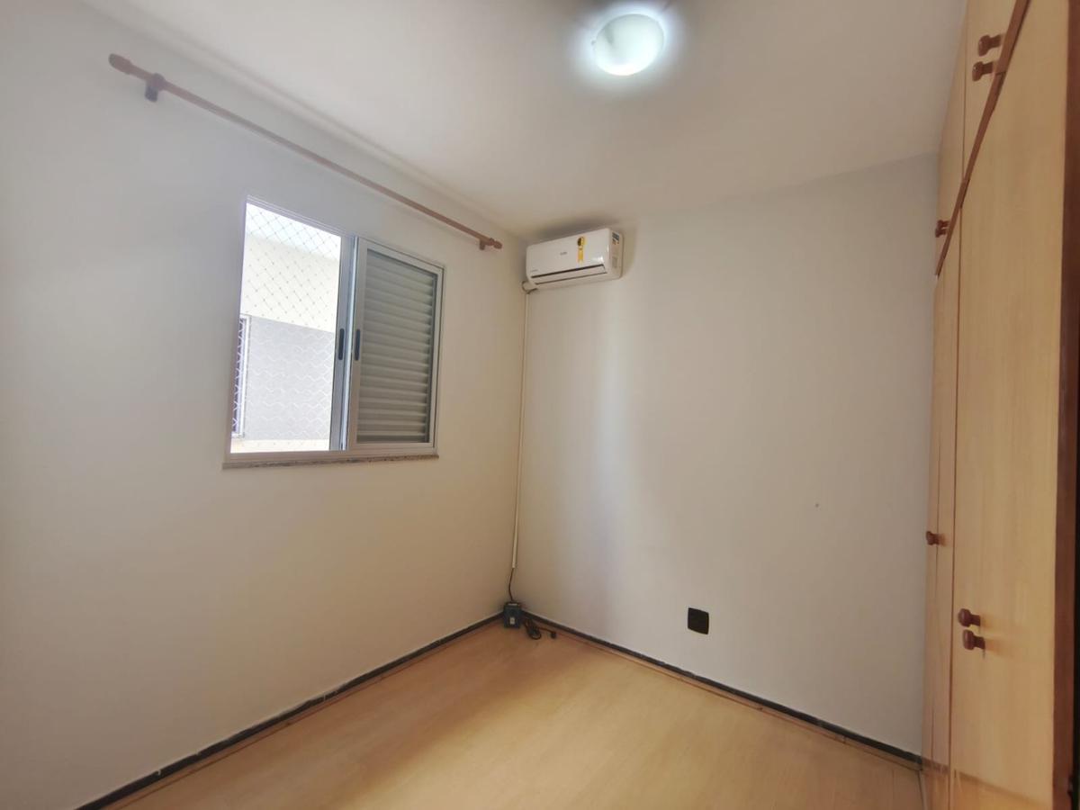Apartamento, Estoril, 2 Quartos, 1 Vaga