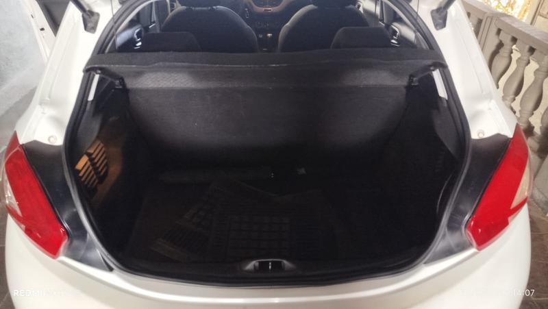 Peugeot 208 Active Pack 1.6 Flex 16v 5p Aut.