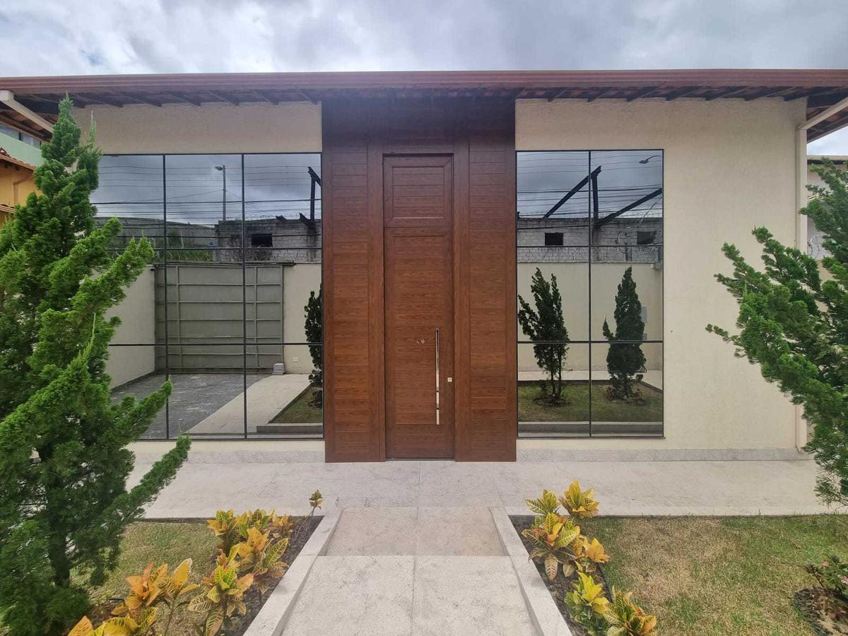 Casa, Jardim Riacho das Pedras, 5 Quartos, 10 Vagas, 2 Suítes