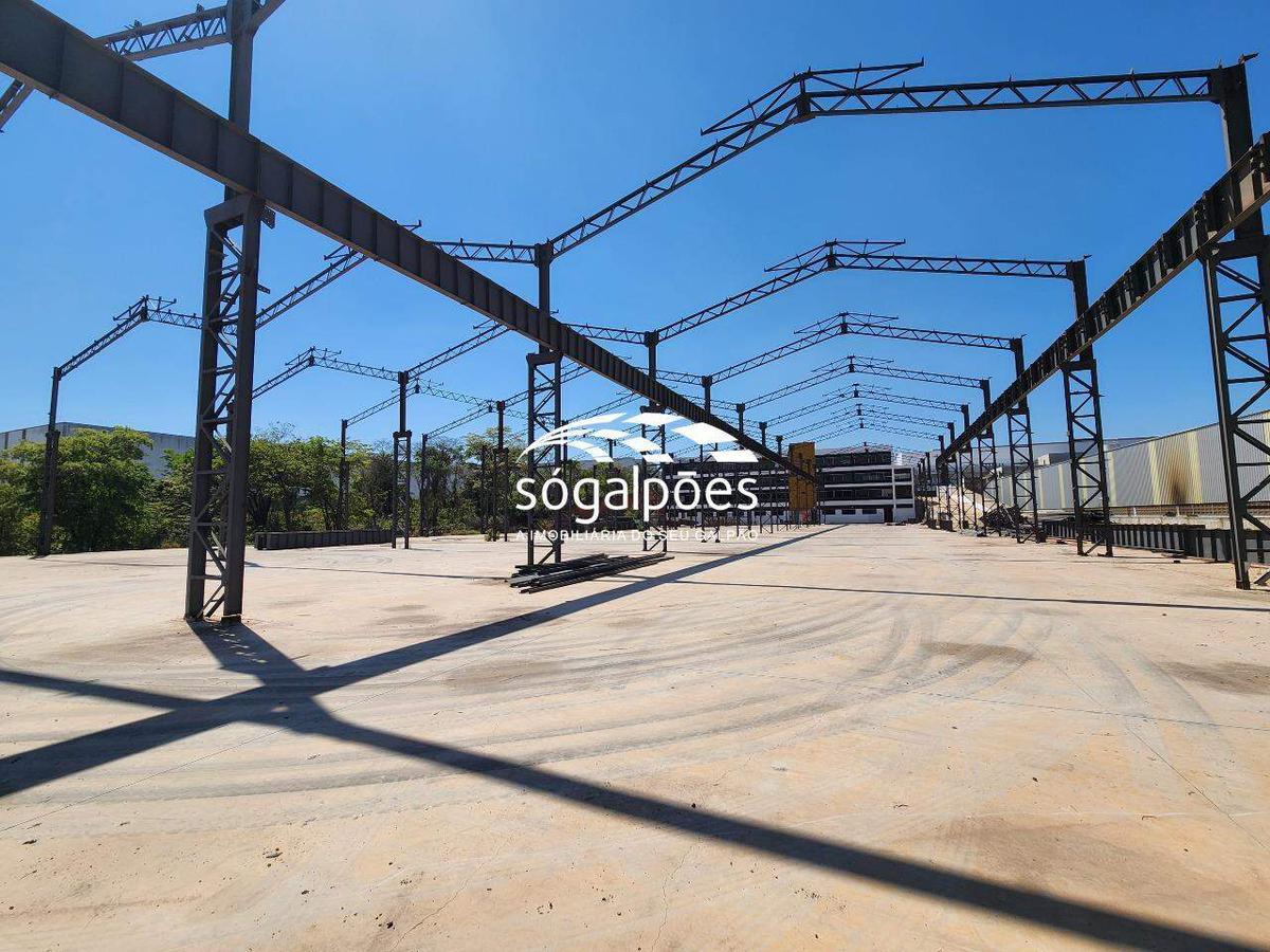 Galpão, Distrito Industrial Bandeirinhas, 15 Vagas