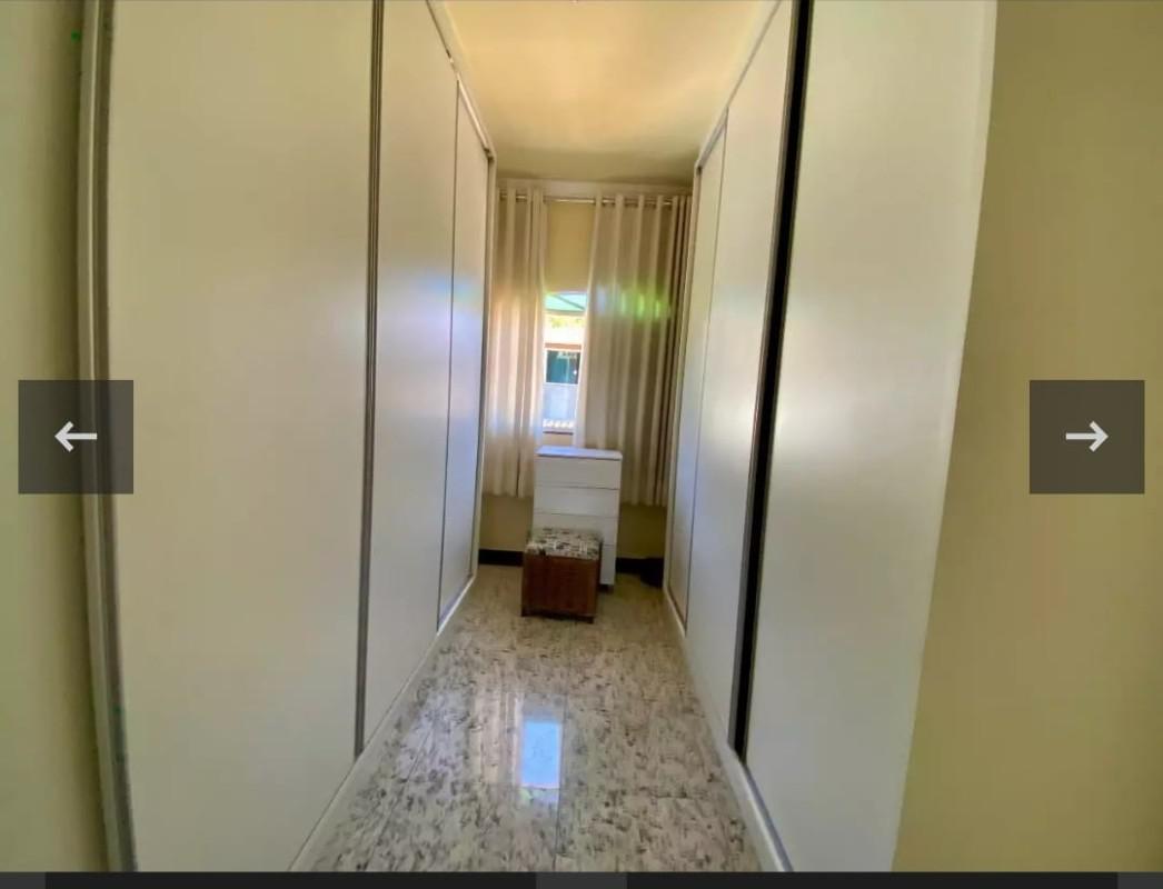 Casa, Santa Branca, 4 Quartos, 2 Vagas, 2 Suítes