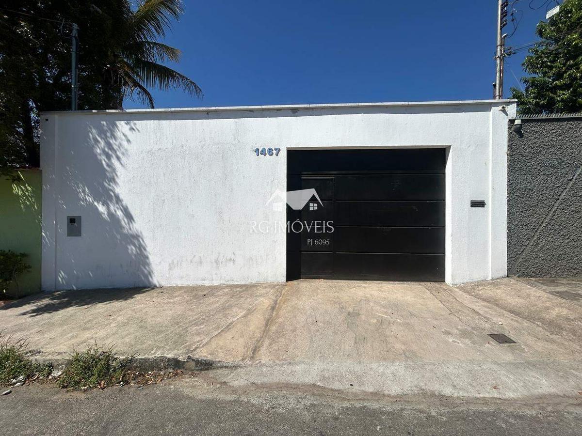 Casa, Novo Progresso, 2 Quartos, 6 Vagas