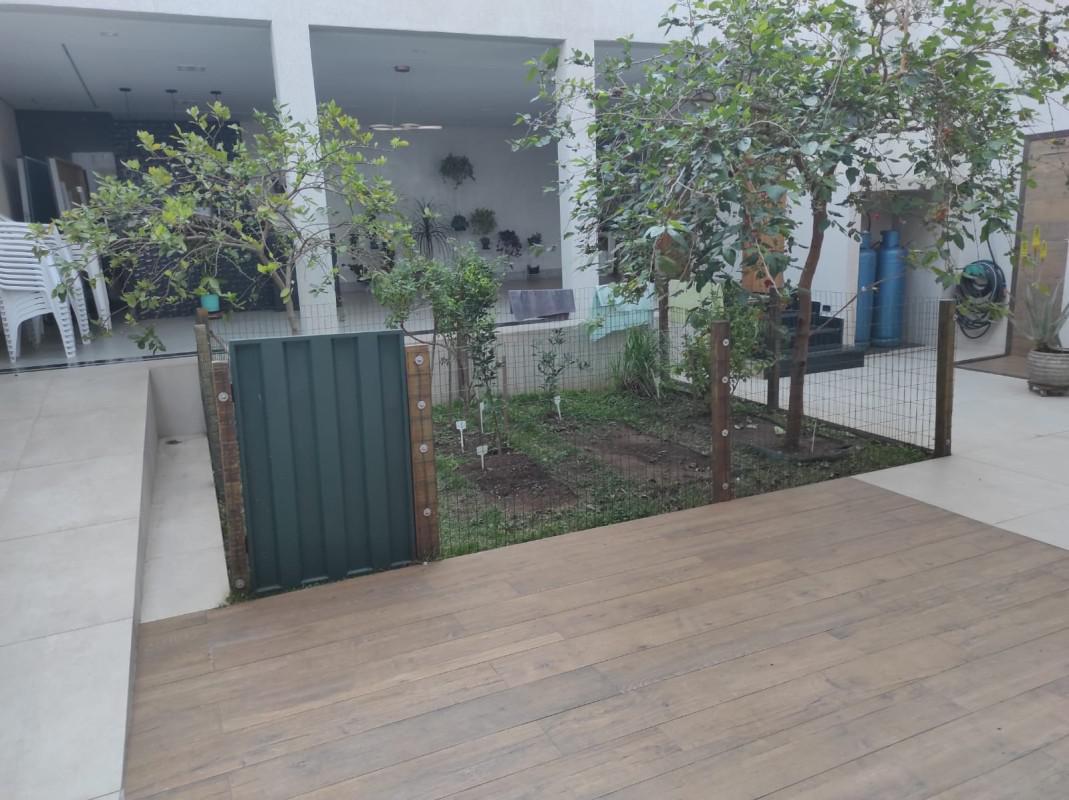 Casa, Caiçaras, 4 Quartos, 3 Vagas, 3 Suítes