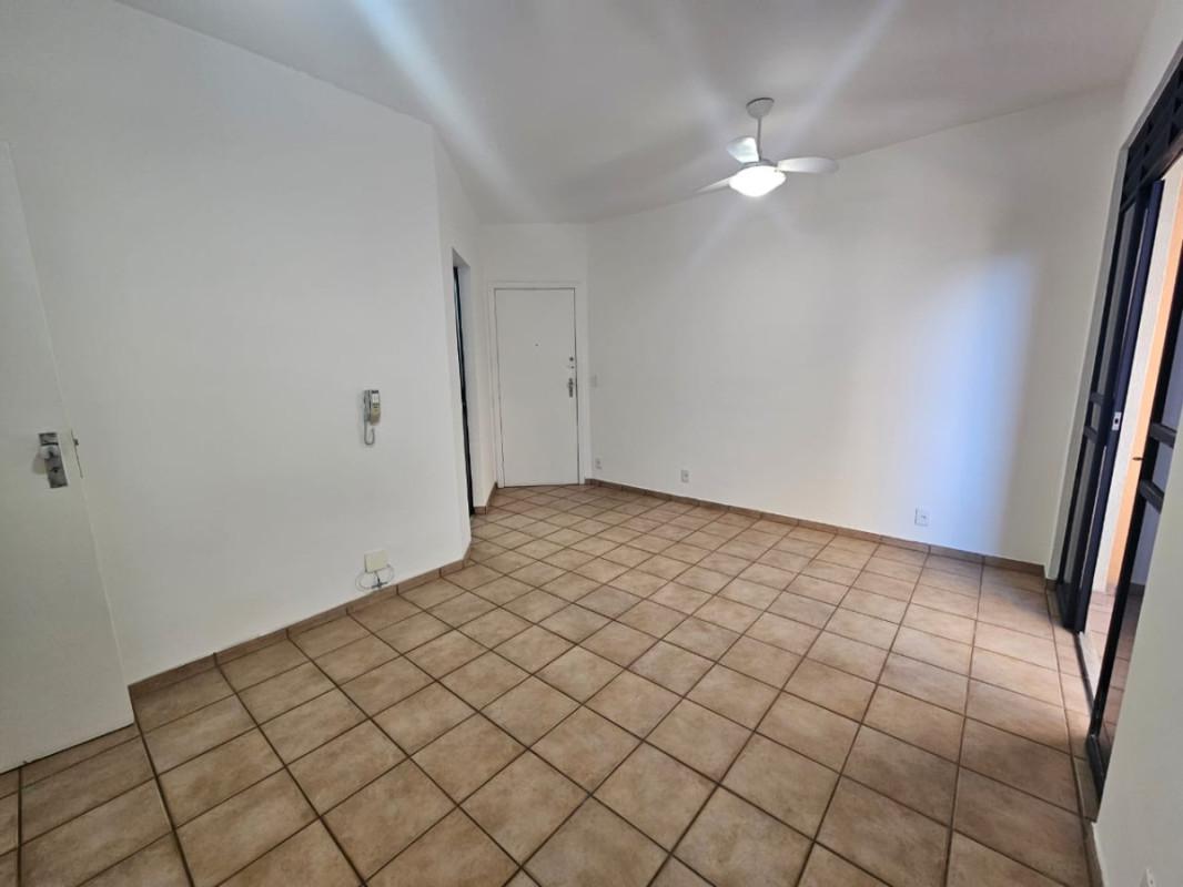 Apartamento, Estoril, 3 Quartos, 1 Vaga, 1 Suíte