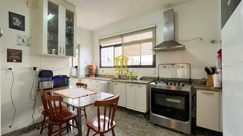 Apartamento, Serra, 3 Quartos, 2 Vagas, 1 Suíte