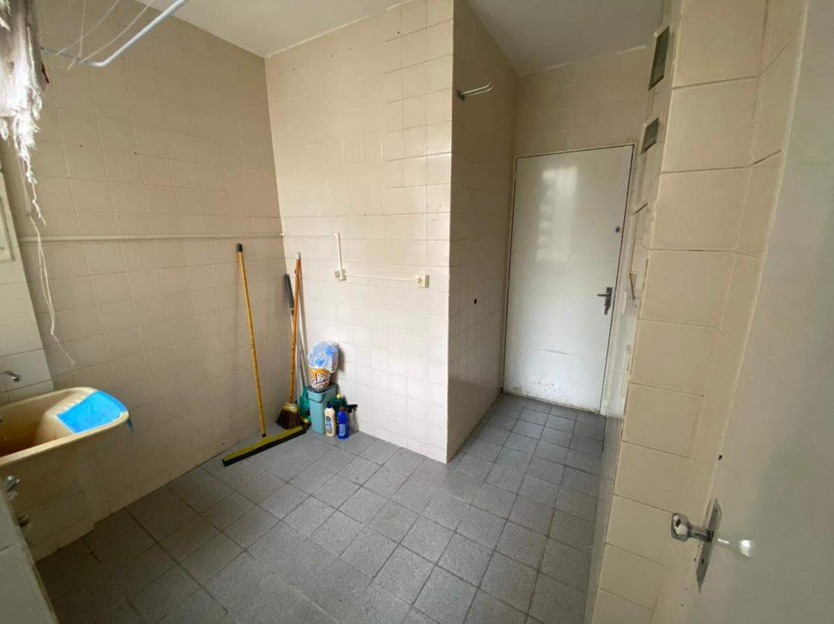 Apartamento, Estoril, 4 Quartos, 1 Vaga, 1 Suíte