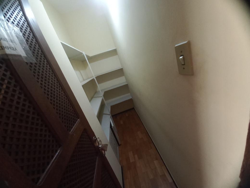 Andar, Alto Barroca, 6 Quartos, 3 Vagas, 1 Suíte