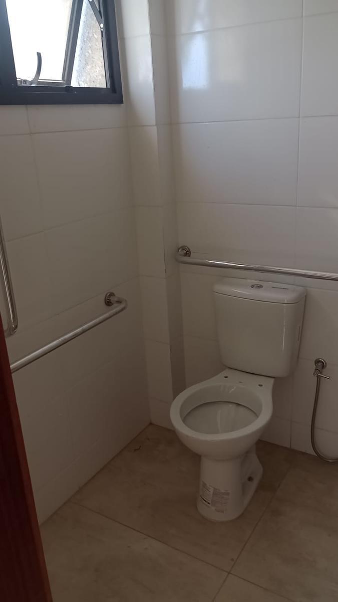 Andar, Castelo, 0 Quarto, 10 Vagas