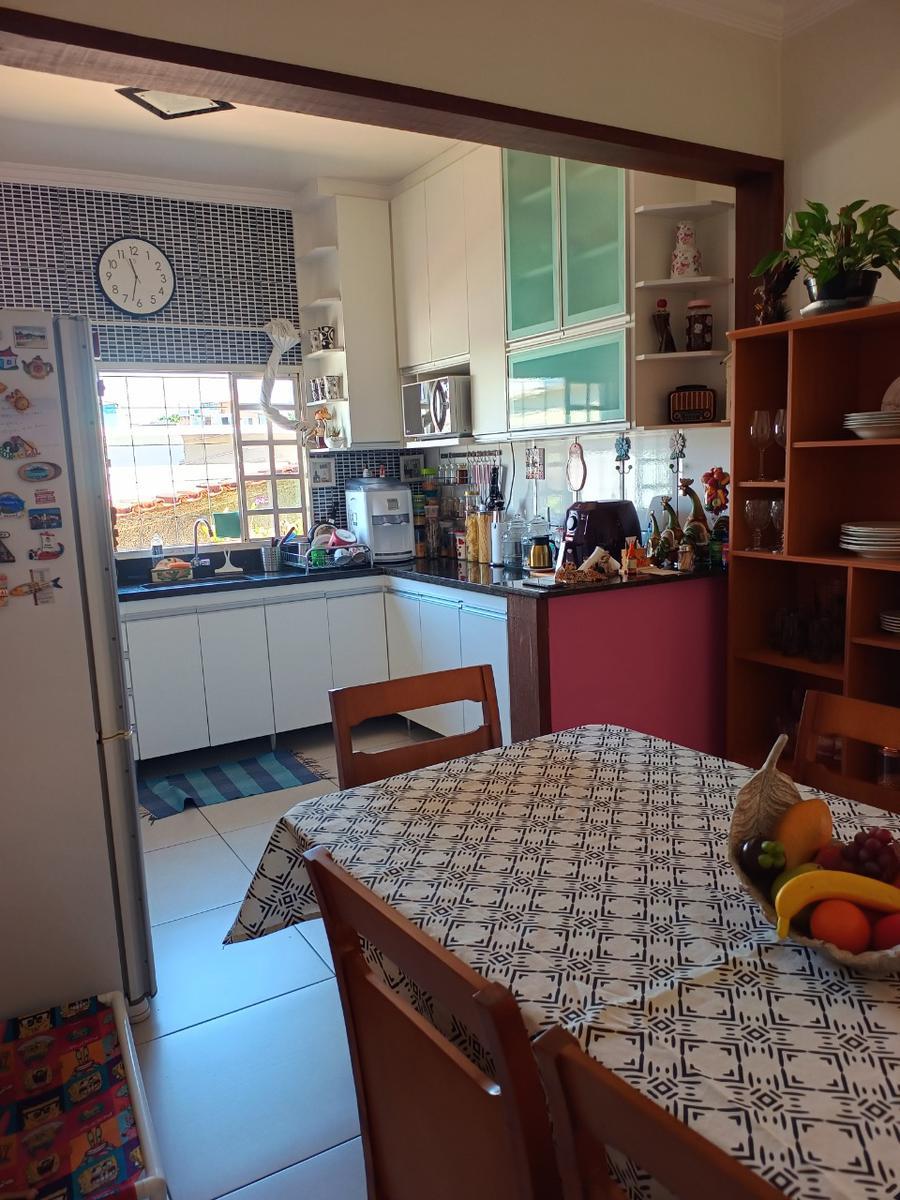 Casa, Nossa Senhora do Carmo, 3 Quartos, 4 Vagas, 1 Suíte