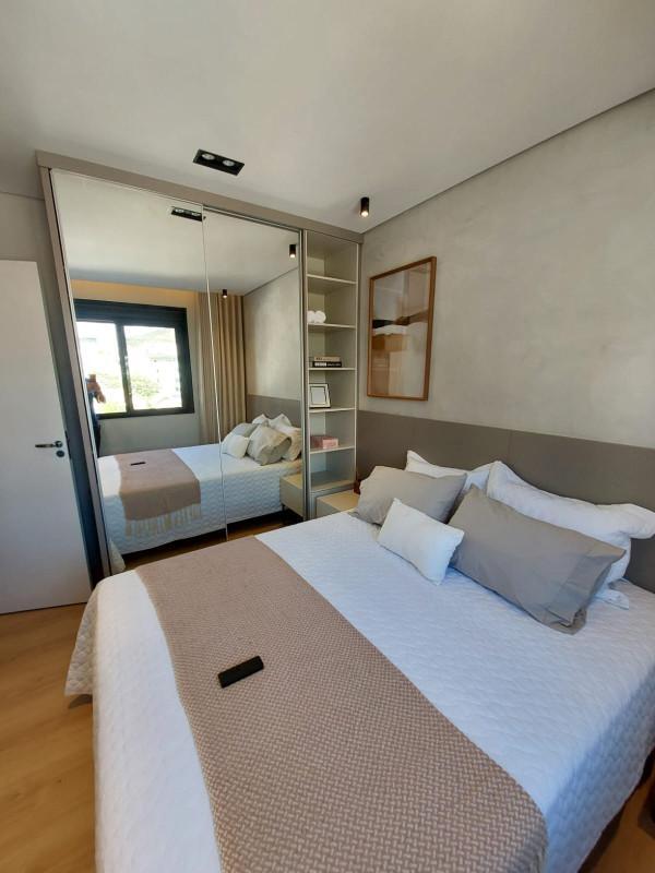 Casa, Buritis, 2 Quartos, 2 Vagas, 1 Suíte