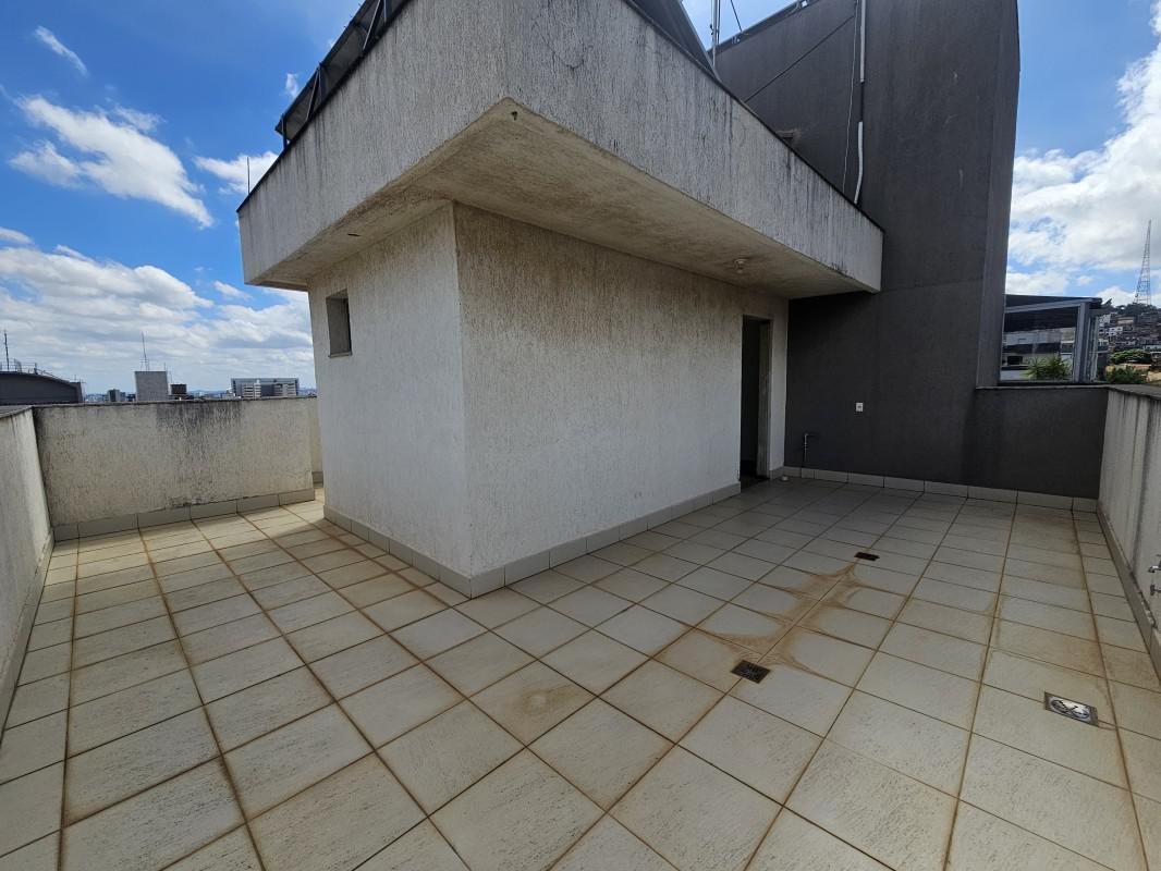 Cobertura, Serra, 2 Quartos, 3 Vagas, 1 Suíte