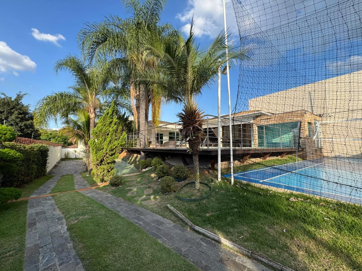 Casa, Bandeirantes (pampulha), 4 Quartos, 10 Vagas, 2 Suítes