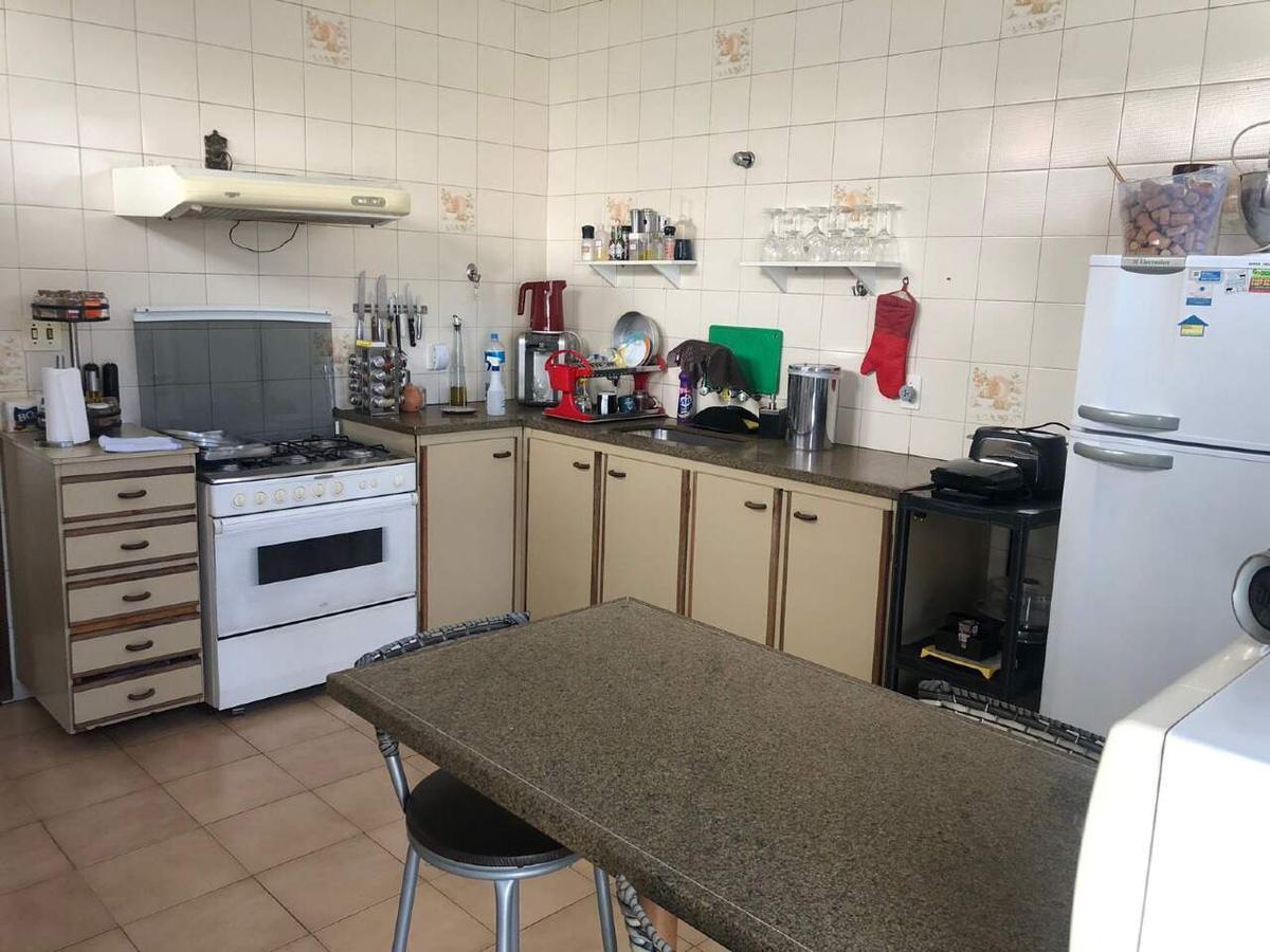 Casa, Nova Cachoeirinha, 3 Quartos, 10 Vagas, 1 Suíte