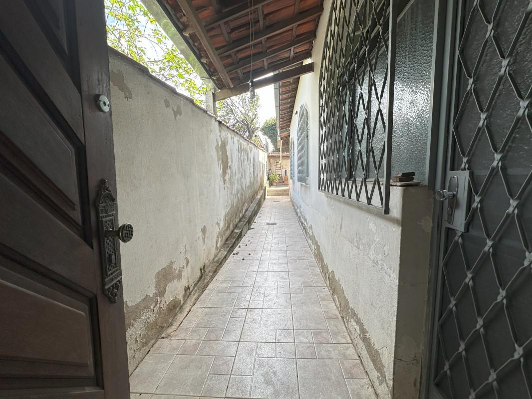 Casa, Ressaca, 3 Quartos, 4 Vagas, 1 Suíte