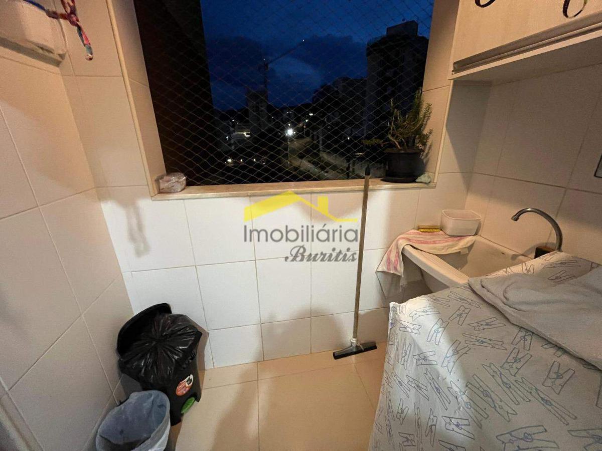 Apartamento, Estoril, 3 Quartos, 2 Vagas, 1 Suíte