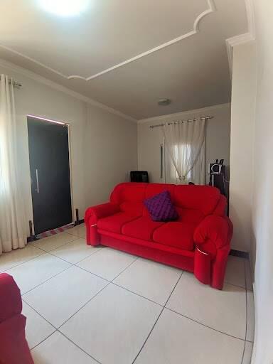 Casa, Surinan, 5 Quartos, 2 Vagas
