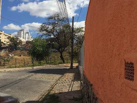 Casa, Colégio Batista, 3 Quartos, 1 Vaga