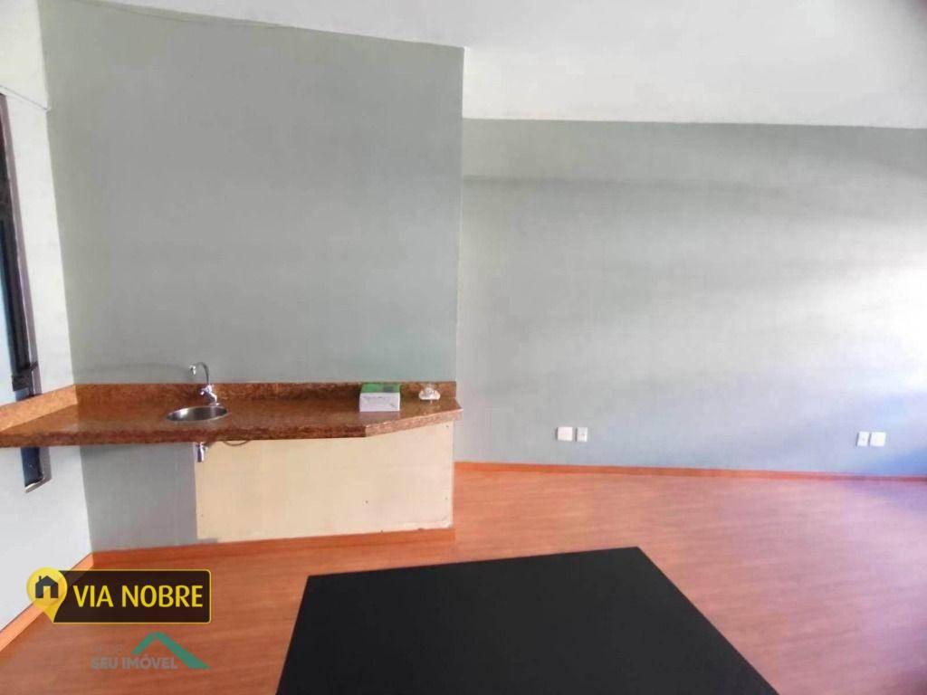 Sala, Estoril, 1 Vaga