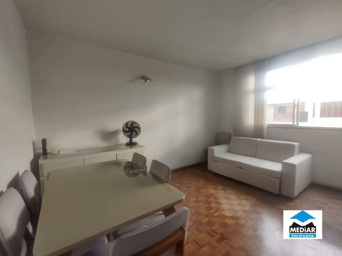 Apartamento, Floresta, 1 Quarto, 0 Vaga