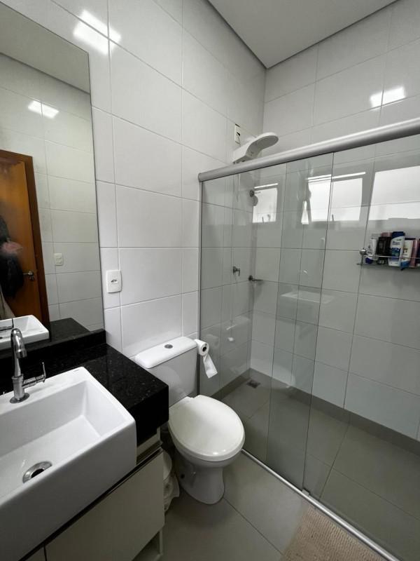 Casa, Bandeirantes (pampulha), 5 Quartos, 8 Vagas, 3 Suítes