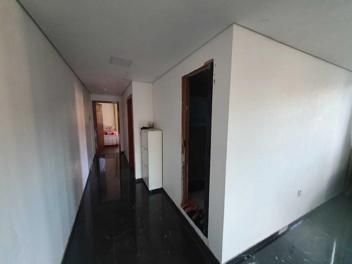 Casa, Arvoredo, 4 Quartos, 2 Vagas, 1 Suíte