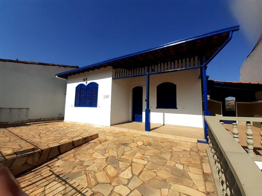 Casa, Centro, 3 Quartos, 3 Vagas, 1 Suíte