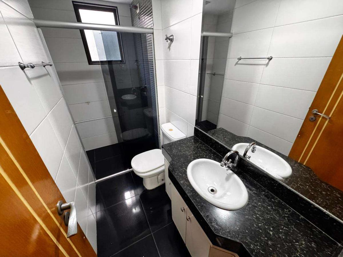 Apartamento, Sagrada Família, 3 Quartos, 4 Vagas, 1 Suíte