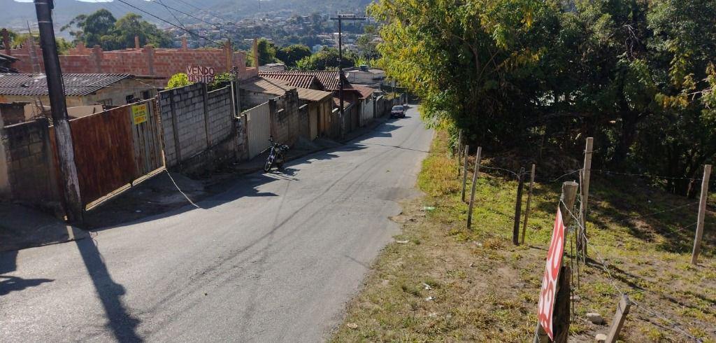 Lote, Centro, 0 Quarto, 0 Vaga