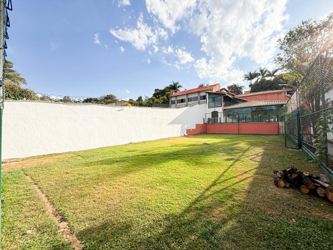 Casa, Braúnas, 4 Quartos, 4 Vagas, 1 Suíte