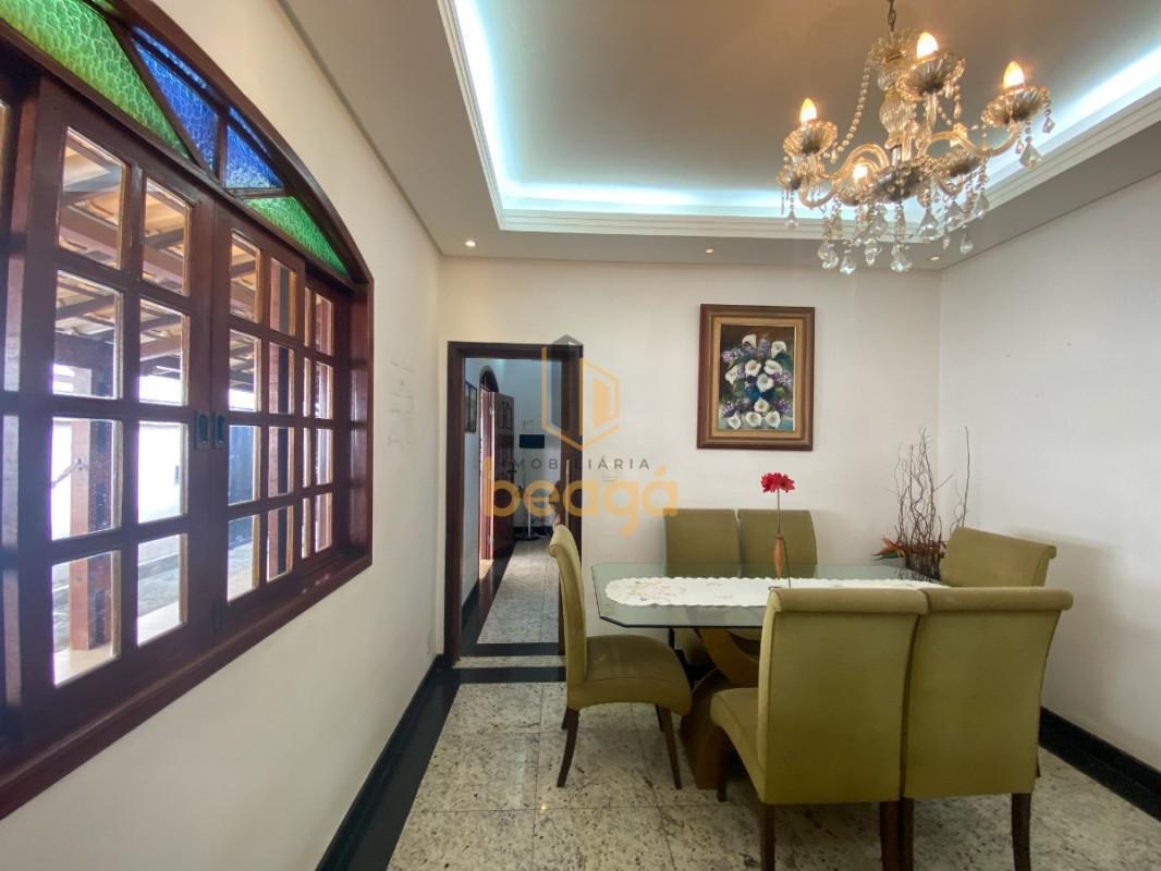 Casa, Parque Xangri-lá, 4 Quartos, 4 Vagas, 2 Suítes