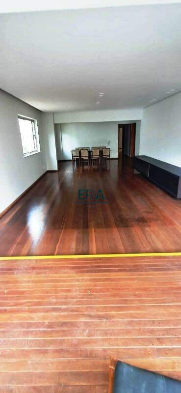 Apartamento, Funcionários, 4 Quartos, 2 Vagas, 1 Suíte