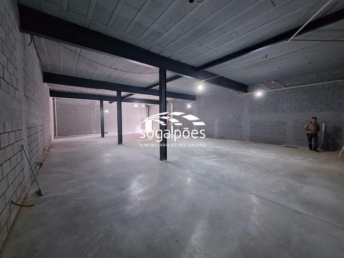 Galpão, Jardim Canadá