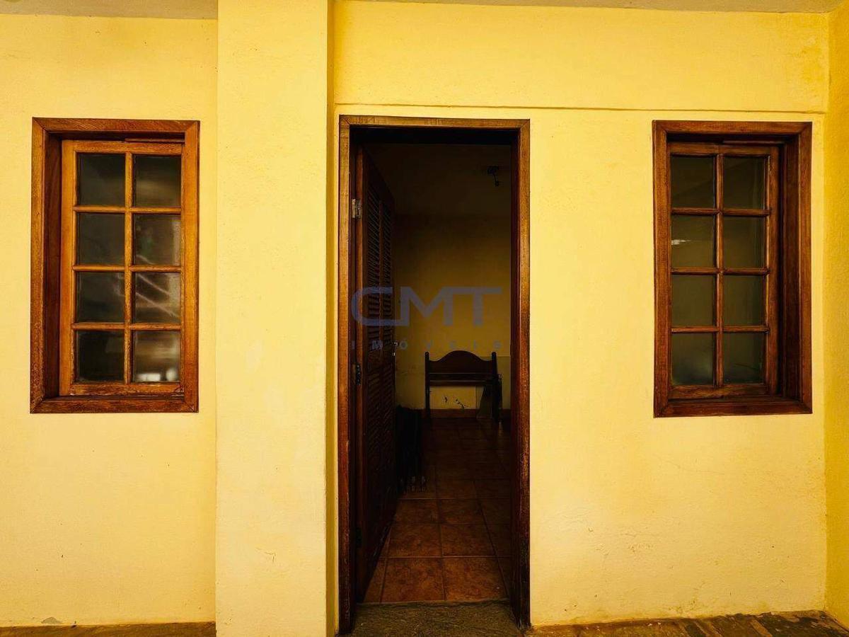 Casa, Carmo, 4 Quartos, 2 Vagas, 1 Suíte