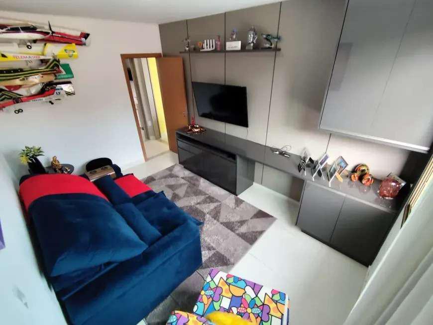 Casa, Trevo, 3 Quartos, 2 Vagas, 1 Suíte