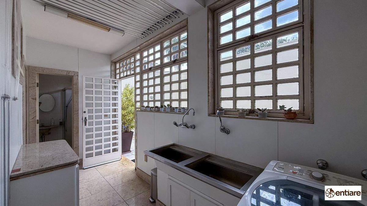 Casa, Garças, 4 Quartos, 9 Vagas, 3 Suítes