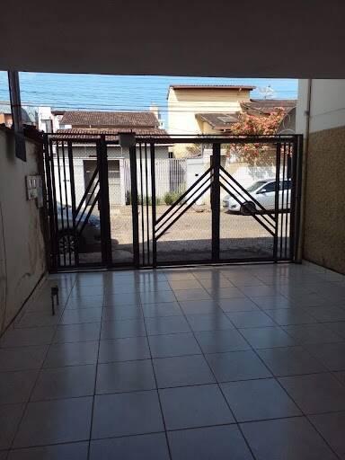 Casa, Professores, 4 Quartos, 2 Vagas