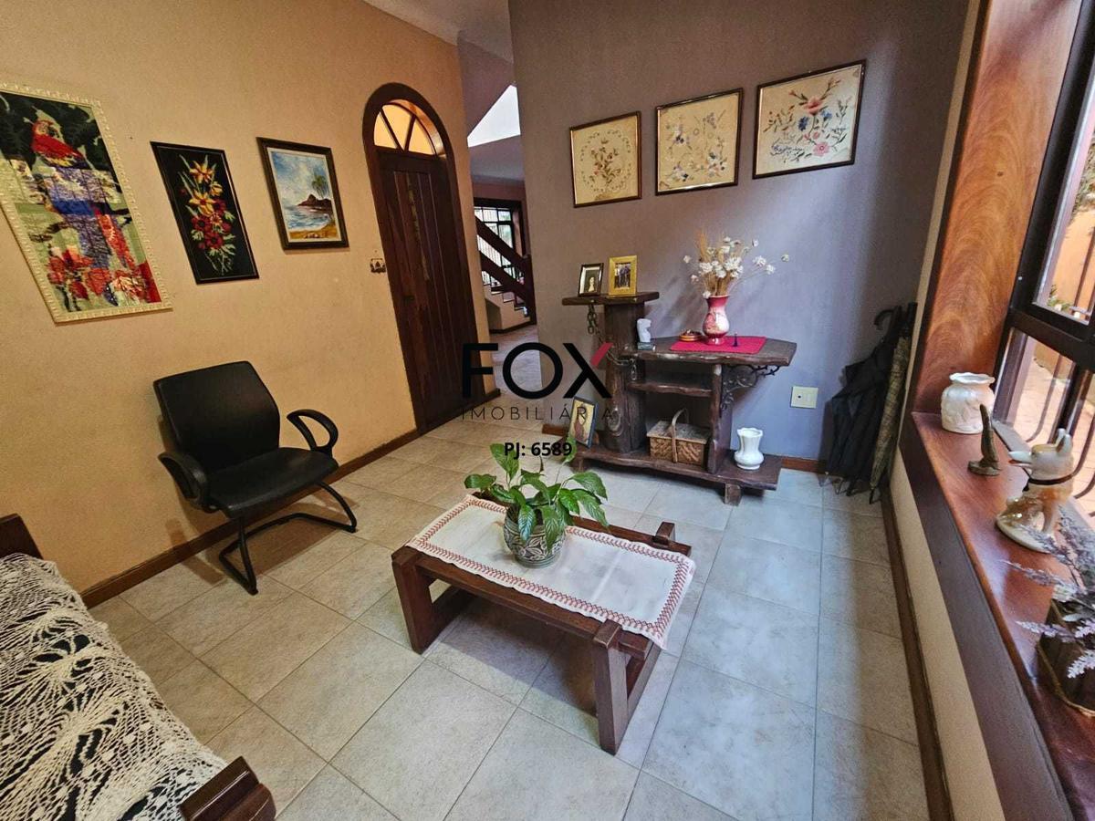 Casa, Nova Suíssa, 3 Quartos, 2 Vagas, 1 Suíte