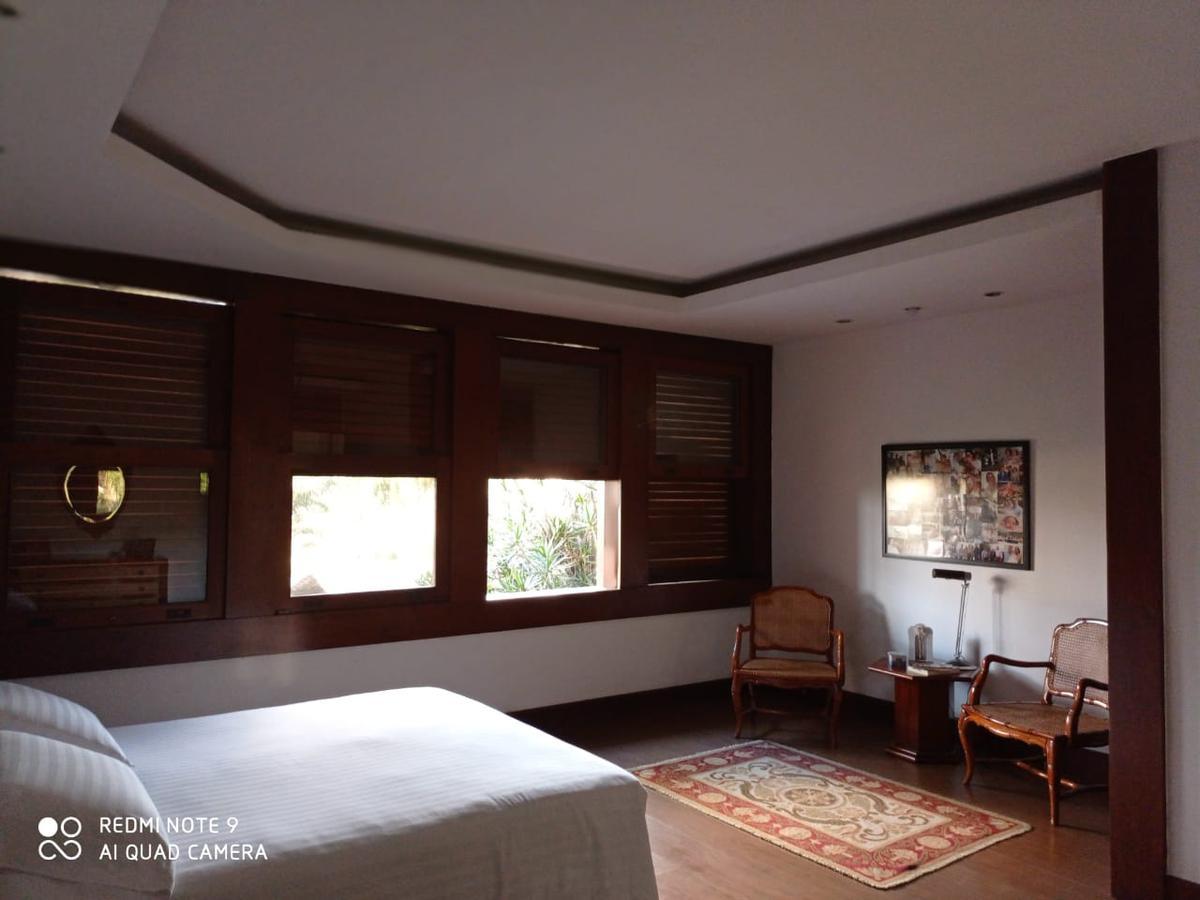 Casa em Condomínio, Braúnas, 5 Quartos, 6 Vagas, 5 Suítes