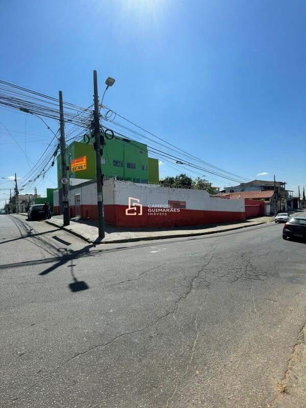 Lote, Lagoa, 1 Quarto, 19 Vagas