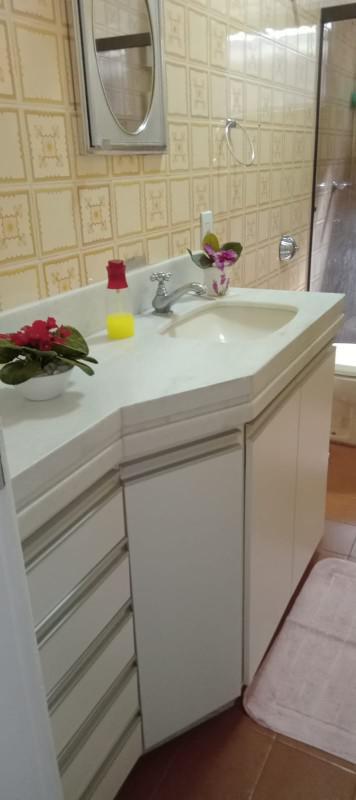 Casa, Camargos, 3 Quartos, 4 Vagas, 1 Suíte