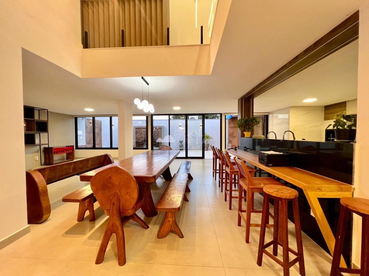 Casa, Itapoã, 3 Quartos, 4 Vagas, 3 Suítes