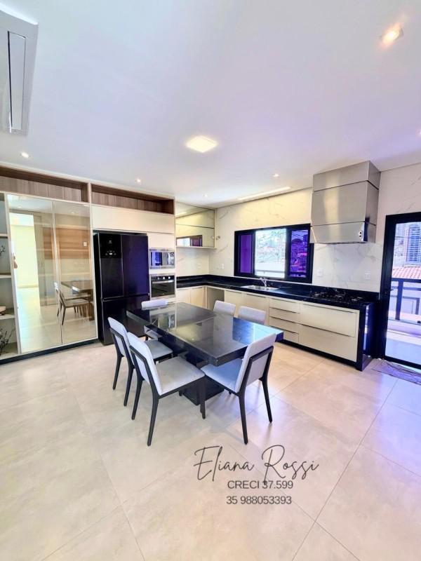 Casa, Vila Pinto, 3 Quartos, 4 Vagas, 1 Suíte