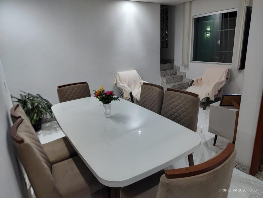 Casa, Santa Mônica, 3 Quartos, 1 Vaga, 1 Suíte