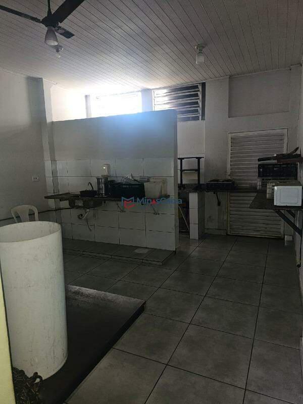 Andar, Funcionários, 0 Quarto, 0 Vaga