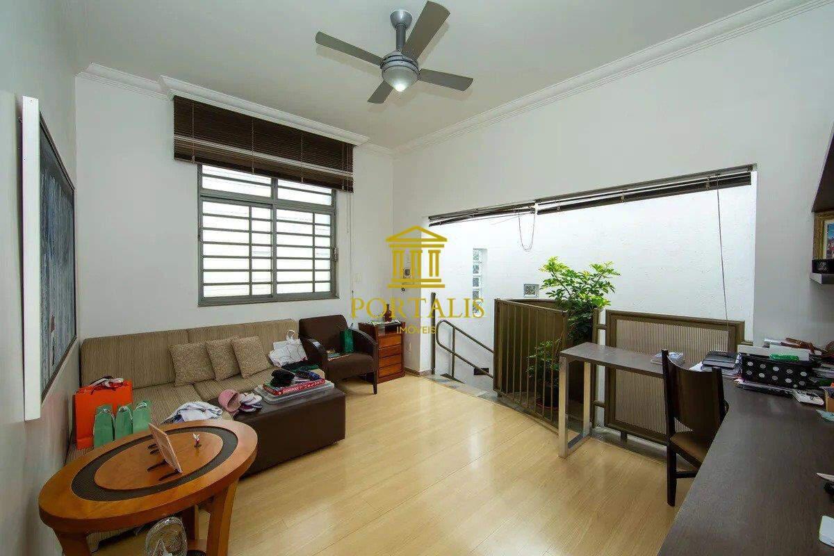 Casa, Prado, 5 Quartos, 6 Vagas, 2 Suítes