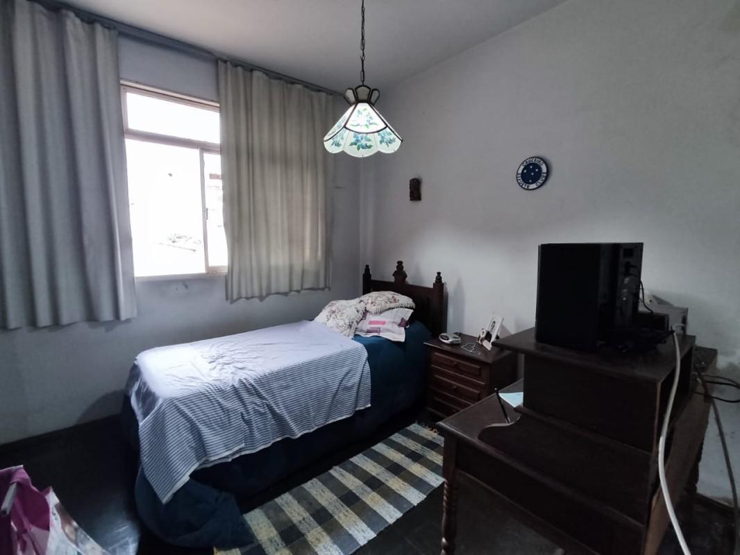 Casa, Milionários, 2 Quartos, 1 Vaga