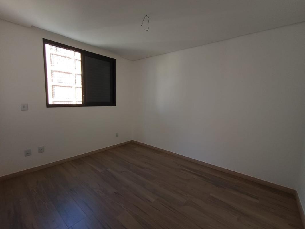Cobertura, Prado, 3 Quartos, 2 Vagas, 1 Suíte