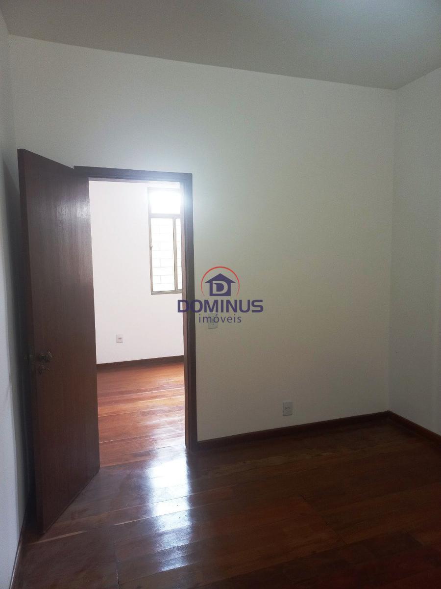 Casa, Sagrada Família, 4 Quartos, 4 Vagas, 1 Suíte