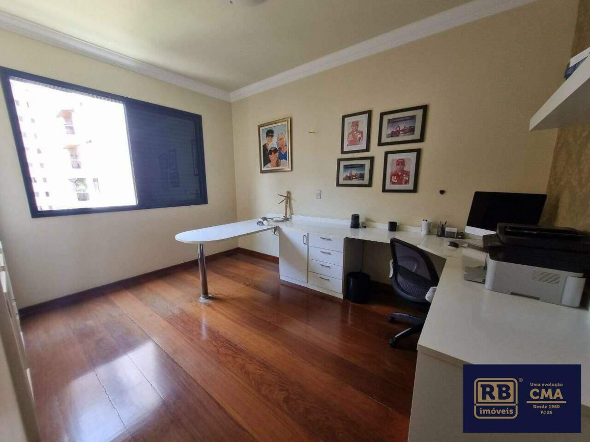 Apartamento, Funcionários, 4 Quartos, 4 Vagas, 3 Suítes