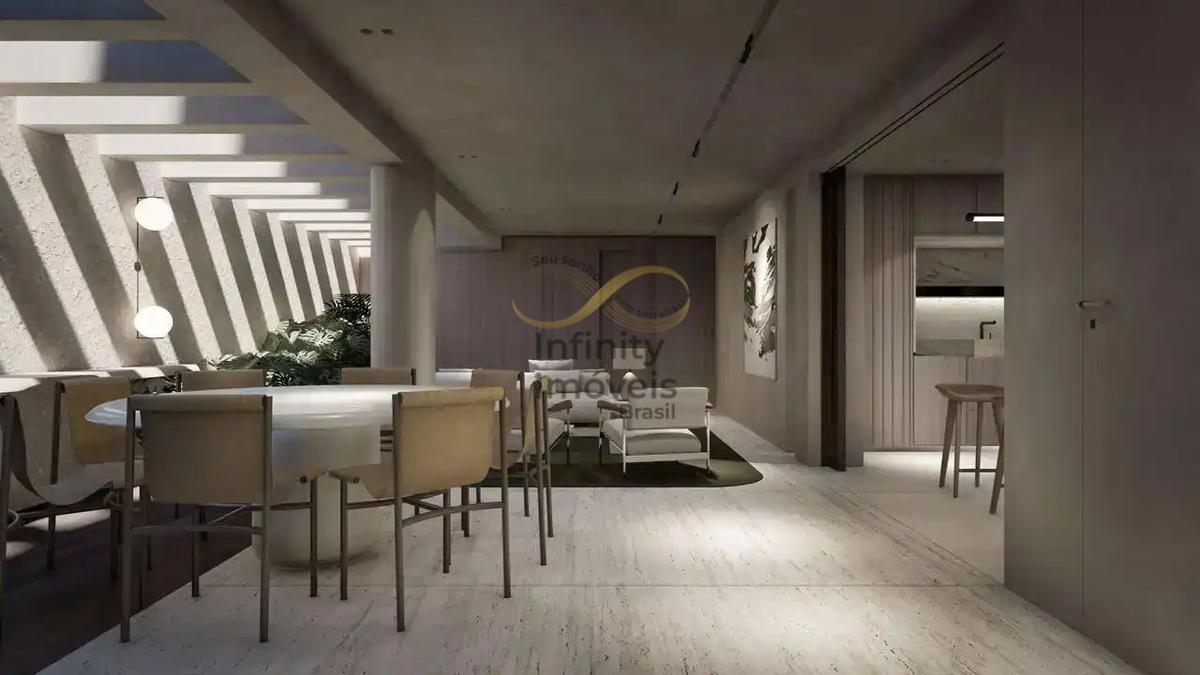 Apartamento, Funcionários, 4 Quartos